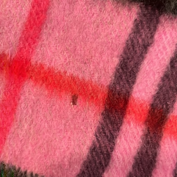 Burberry scarf (noticeable moth holes but lots of life left) as is final sale - Picture 5 of 7